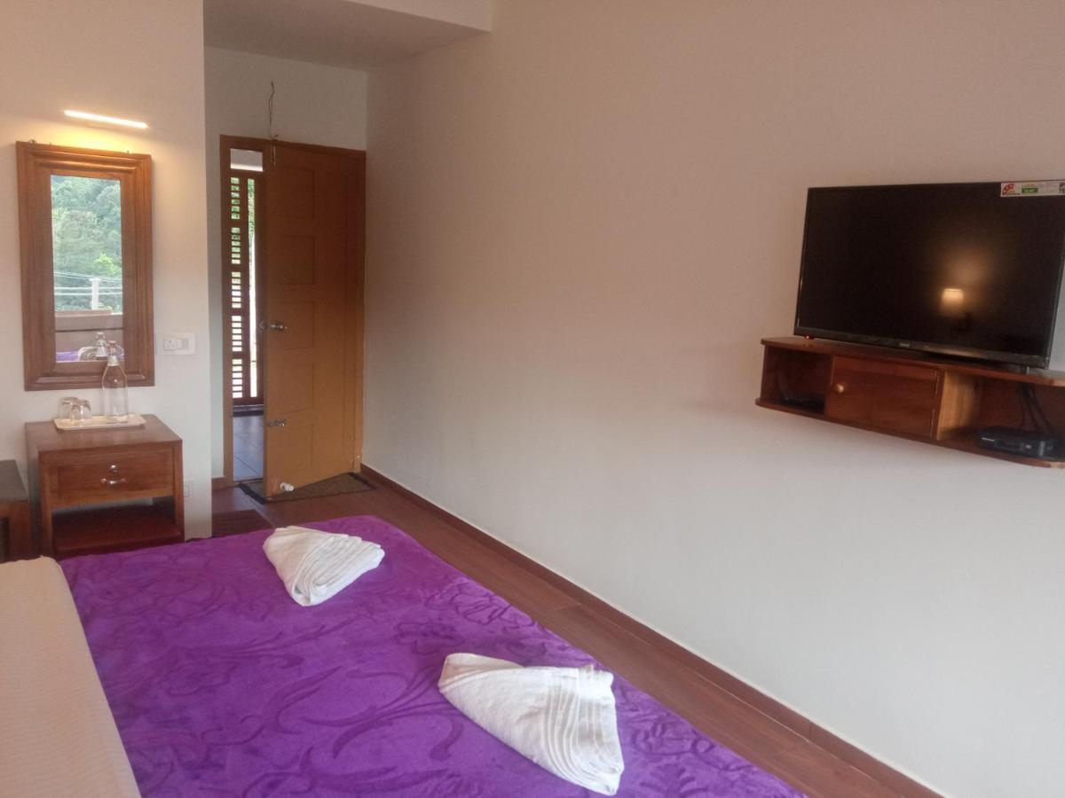 Creek Way Munnar Hotel Anachal Buitenkant foto